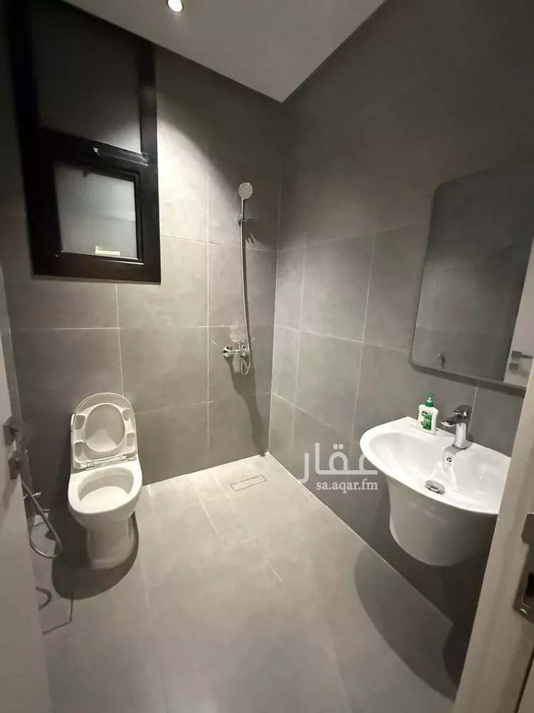 شقة للإيجار في شارع حسين بن إبراهيم المالكي, حي السعادة, مدينة الرياض, منطقة الرياض صورة 4