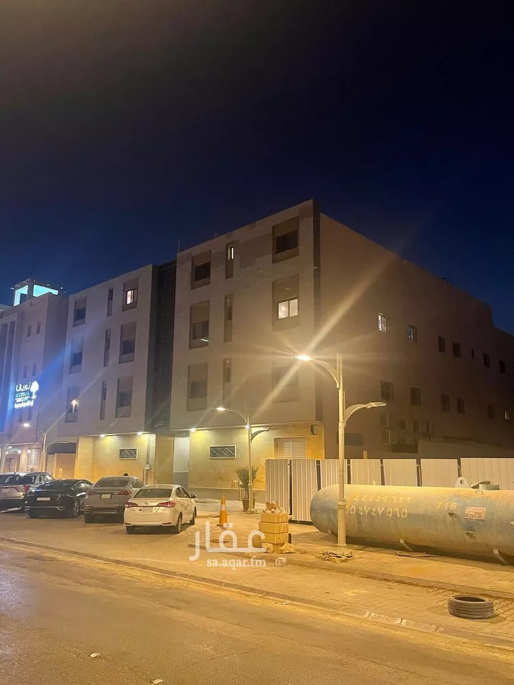 شقة للإيجار في شارع الامير مقرن بن عبدالعزيز, حي مغرزات, مدينة الرياض, منطقة الرياض صورة 2