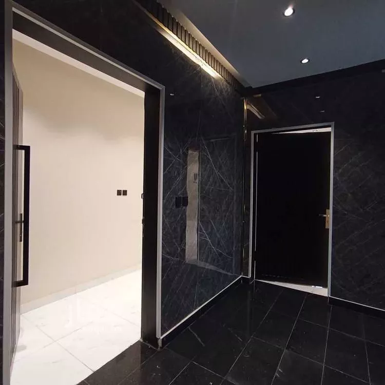 شقة للبيع في شارع الحجرة, حي الرحاب 1, مدينة جازان, منطقة جازان صورة 4