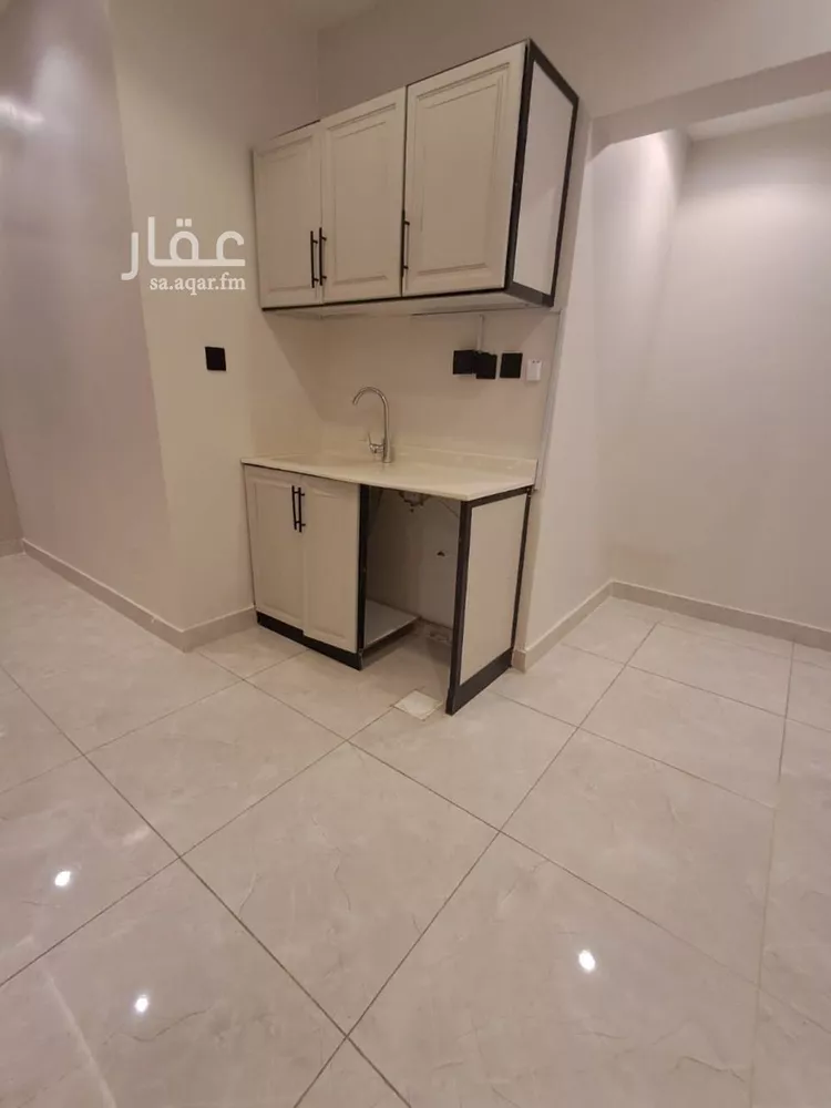 شقة للإيجار في شارع عبدالله المخضوب, حي الفلاح, مدينة الرياض, منطقة الرياض صورة 4