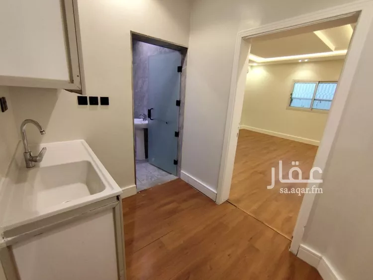 شقة للإيجار في شارع عبدالله بن حسن آل الشيخ, حي المصيف, مدينة الرياض, منطقة الرياض صورة 5