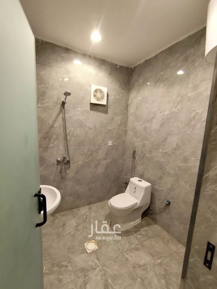 شقة للإيجار في شارع عبدالله بن حسن آل الشيخ, حي المصيف, مدينة الرياض, منطقة الرياض صورة 5
