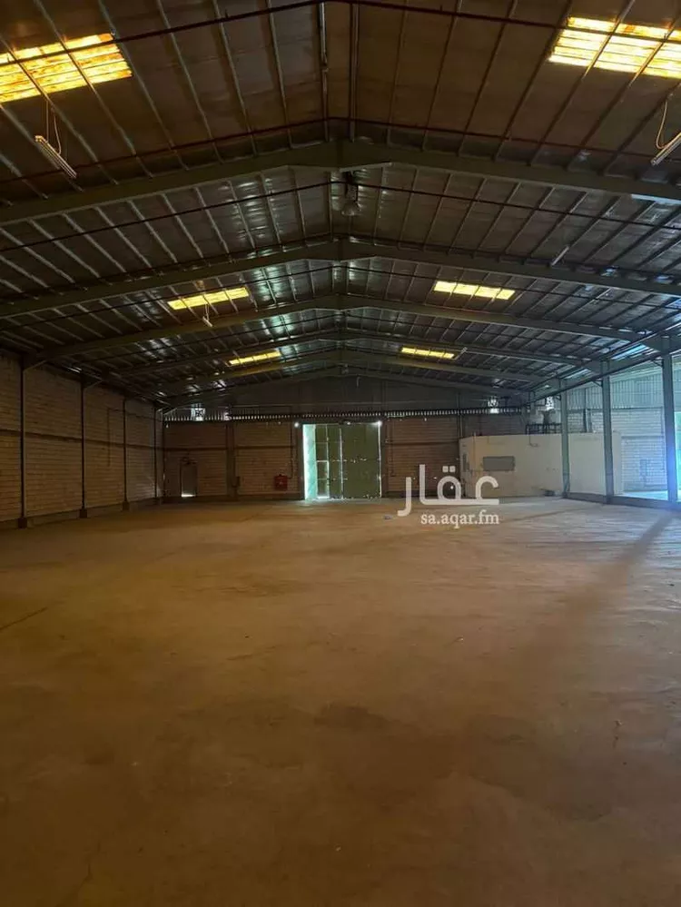 مستودع للإيجار في شارع الخنساء, حي العزيزية, مدينة الرياض, منطقة الرياض صورة 2