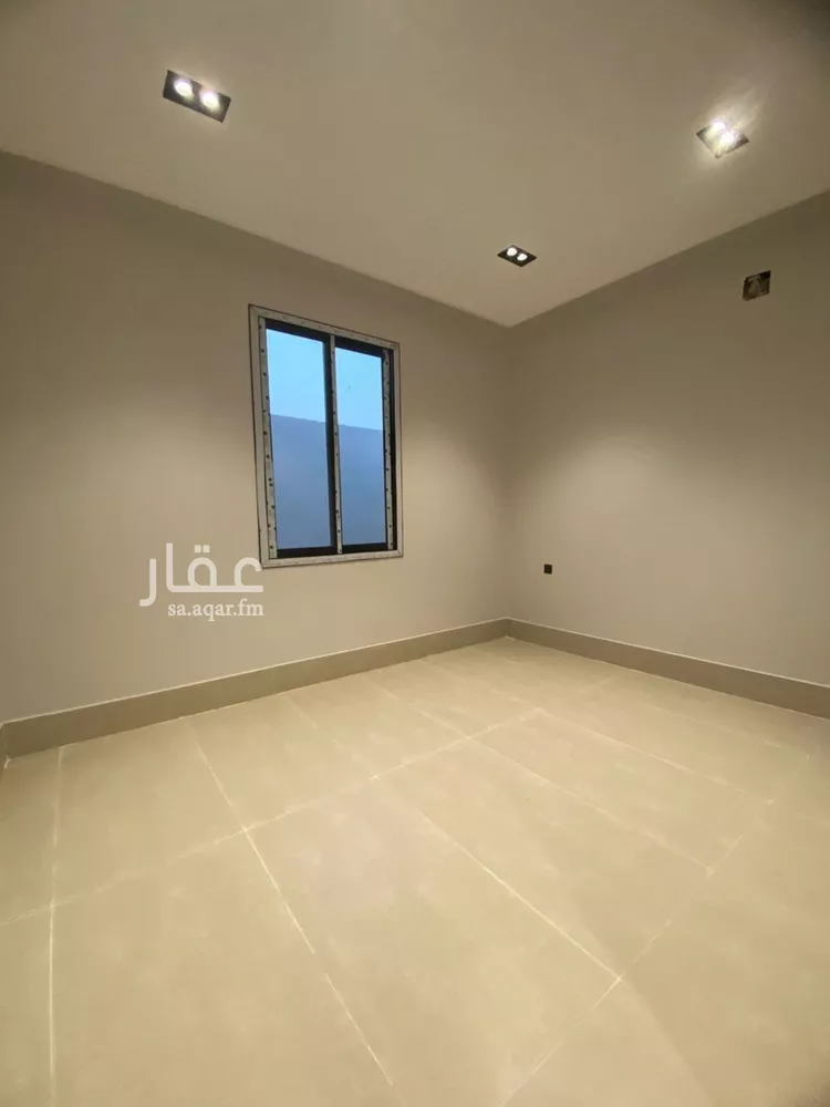 فيلا للبيع في شارع خالد محمد خالد, حي عكاظ, مدينة الرياض, منطقة الرياض صورة 5
