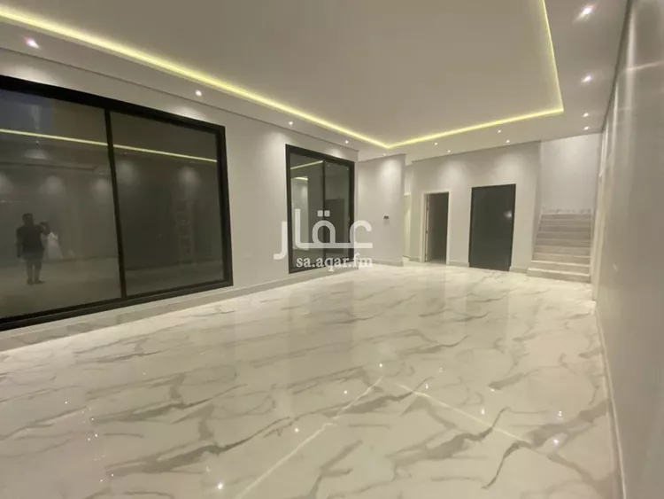 فيلا للبيع في شارع عثمان النحوي, حي المهدية, مدينة الرياض, منطقة الرياض صورة 3