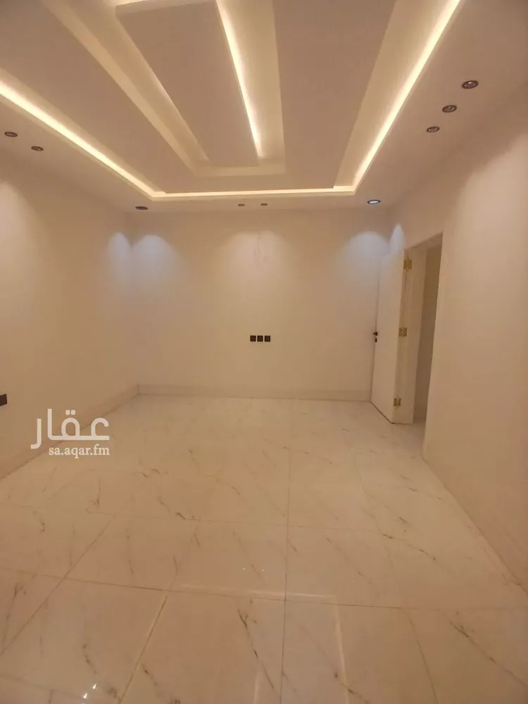 فيلا للبيع في شارع المداهيش, حي الحزم, مدينة الرياض, منطقة الرياض صورة 4