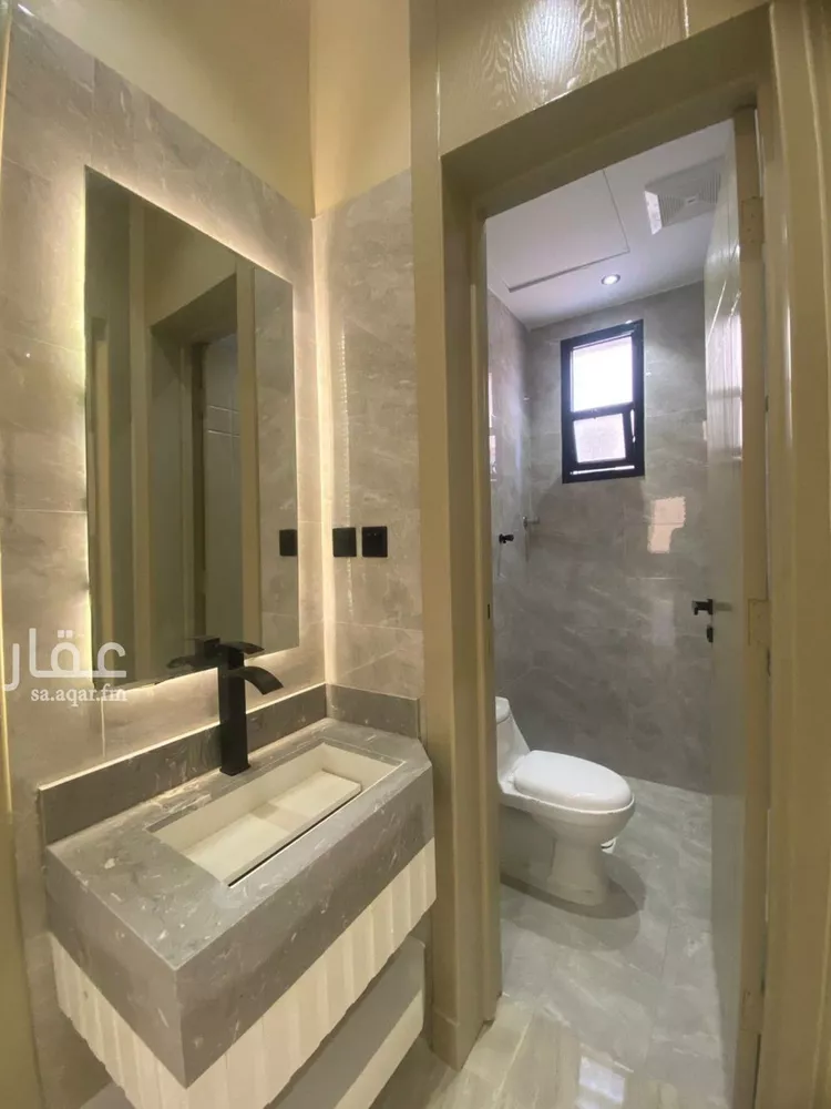 فيلا للبيع في شارع الصفوي, حي العريجاء الأوسط, مدينة الرياض, منطقة الرياض صورة 4