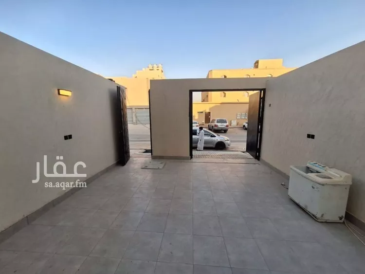 دور للبيع في شارع عبدالملك الفهري, حي طويق, مدينة الرياض, منطقة الرياض صورة 3