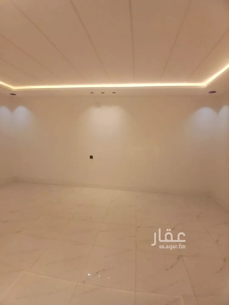 فيلا للبيع في شارع المداهيش, حي الحزم, مدينة الرياض, منطقة الرياض صورة 2