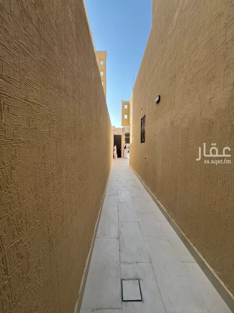 دور للبيع في شارع إسماعيل الصقلي, حي طويق, مدينة الرياض, منطقة الرياض صورة 5
