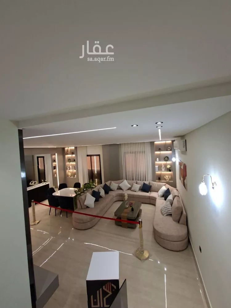 Floor for Sale in Riyadh Okaz صورة 3