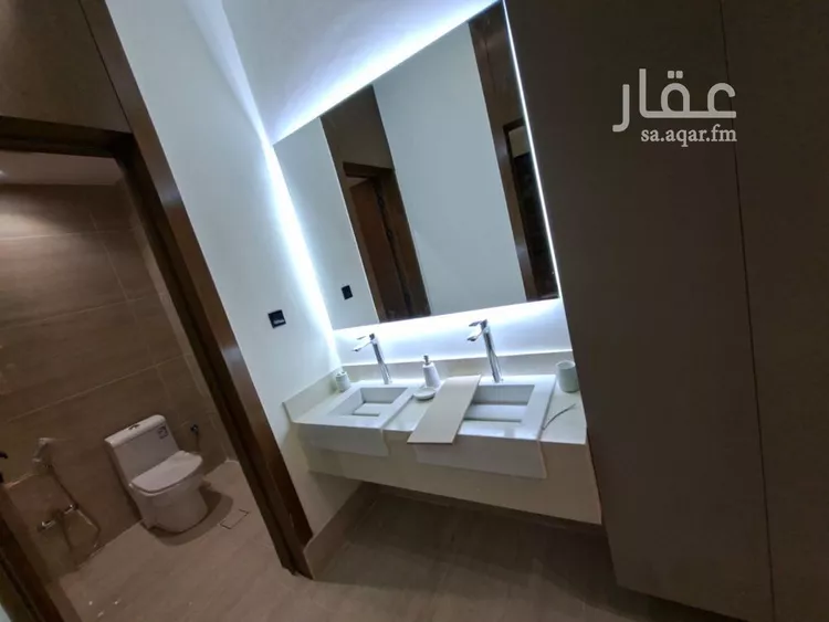 فيلا للبيع في شارع ابن الطيلسان القرطبي, حي عكاظ, مدينة الرياض, منطقة الرياض 7
