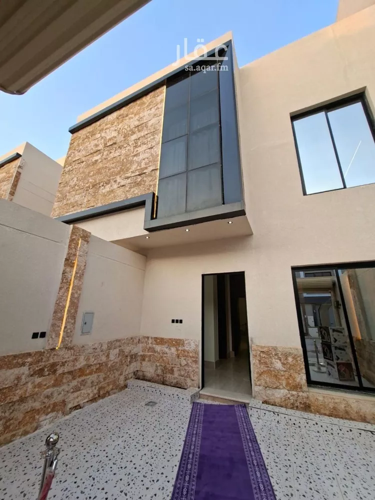 Floor for Sale in Riyadh Okaz صورة 2