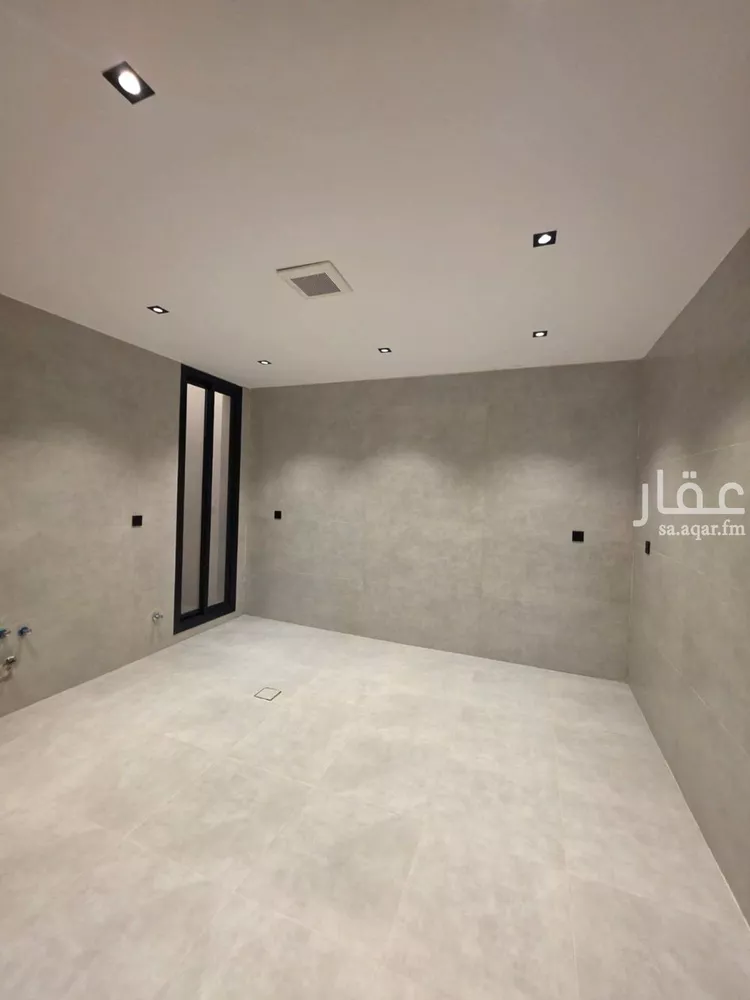 دور للبيع في شارع يعقوب بن أبي الفضل, حي عكاظ, مدينة الرياض, منطقة الرياض 17