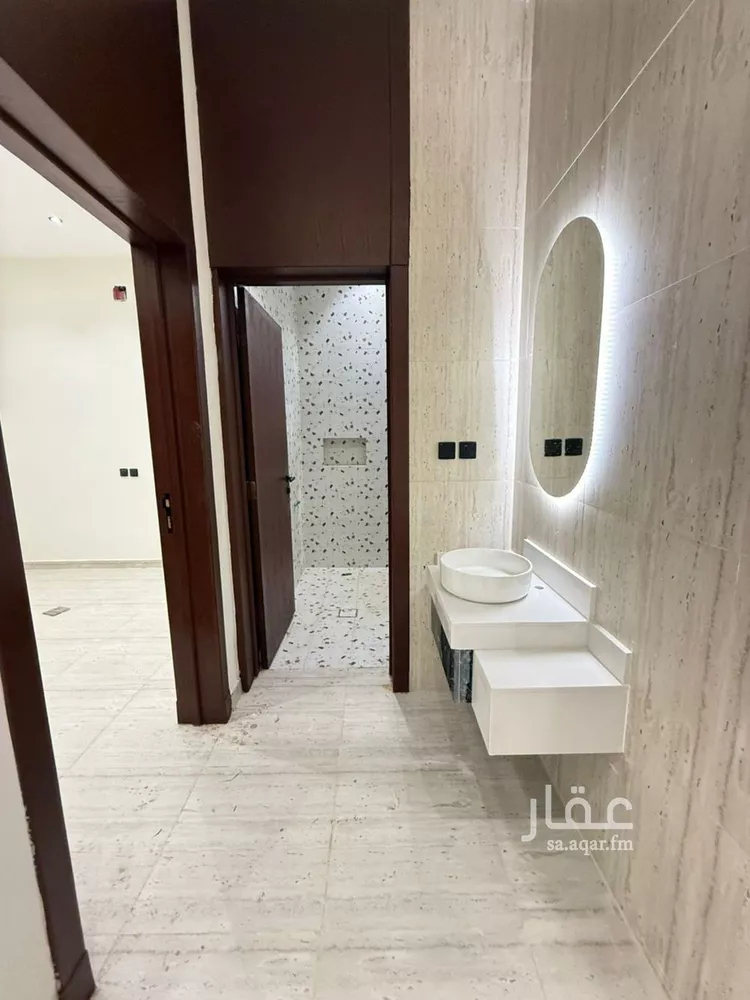 فيلا للبيع في شارع أبي الطيب الربذي, حي طويق, مدينة الرياض, منطقة الرياض صورة 5