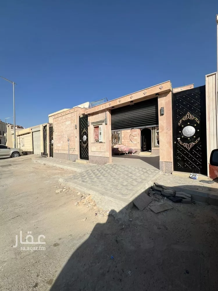 دور للبيع في شارع إسماعيل الصقلي, حي طويق, مدينة الرياض, منطقة الرياض صورة 2