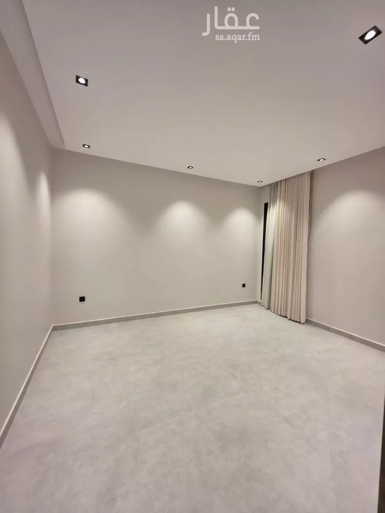 Floor for Sale in Riyadh Okaz صورة 4