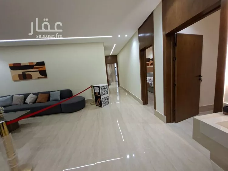 Floor for Sale in Riyadh Okaz صورة 4