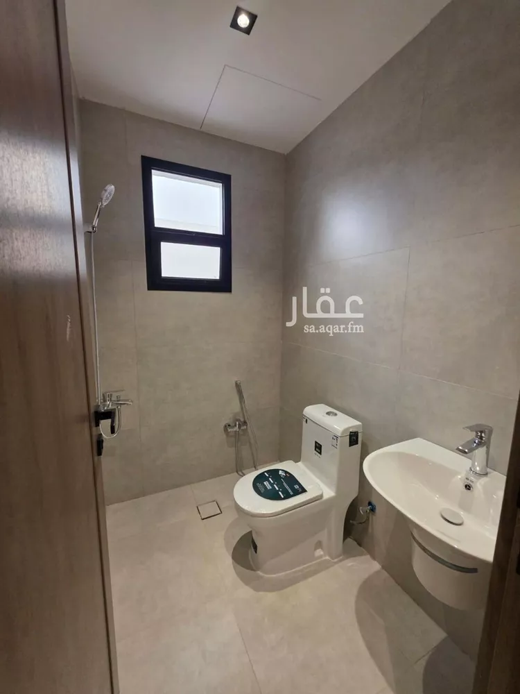 دور للبيع في شارع خيمر, حي عكاظ, مدينة الرياض, منطقة الرياض 12