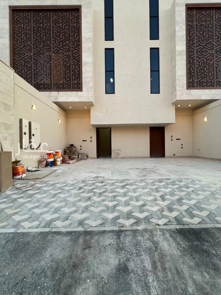 Floor for Sale in Riyadh Al Hazm