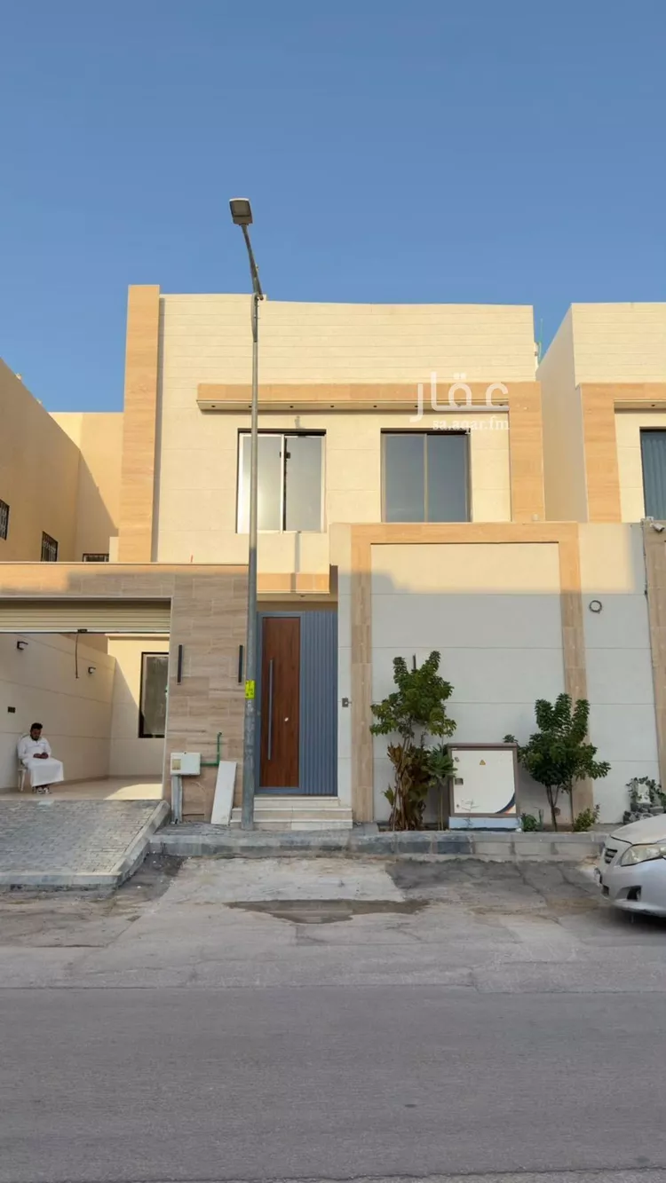 Villa for Sale in Riyadh Tuwaiq ุตูุฑุฉ 2