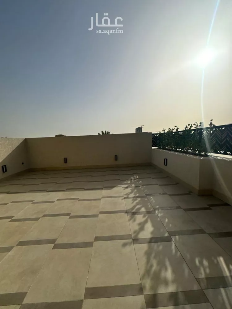 فيلا للبيع في شارع الشارخية, حي الورود, مدينة الرياض, منطقة الرياض صورة 2
