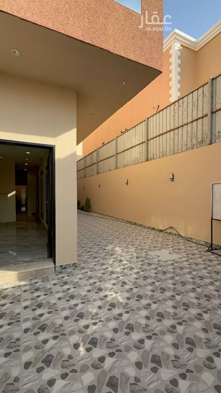 فيلا للبيع في شارع رام الله, حي العقيق, مدينة الرياض, منطقة الرياض صورة 3