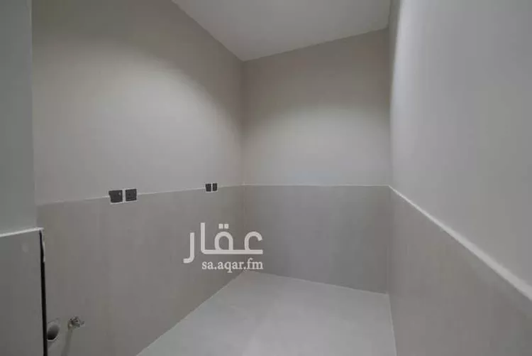 شقة للبيع في شارع ابراهيم بن مهران , حي الحزام الذهبي, مدينة الاحساء, المنطقة الشرقية 13