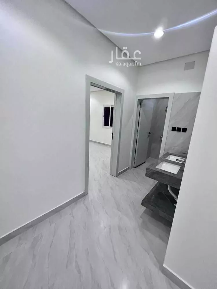 Apartment for Sale in Ahad Rufaidah Az Zuhur 6