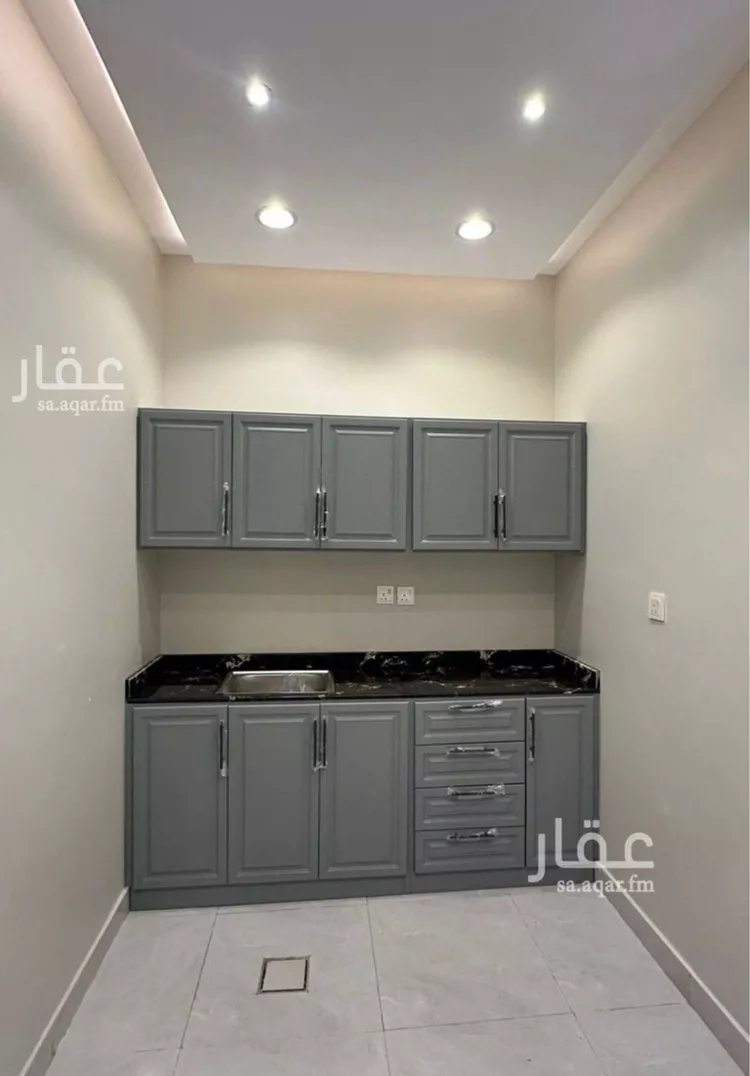 شقة للإيجار في شارع الشيخ عثمان بن إبراهيم الحقيل, حي الملك فهد, مدينة الرياض, منطقة الرياض صورة 2