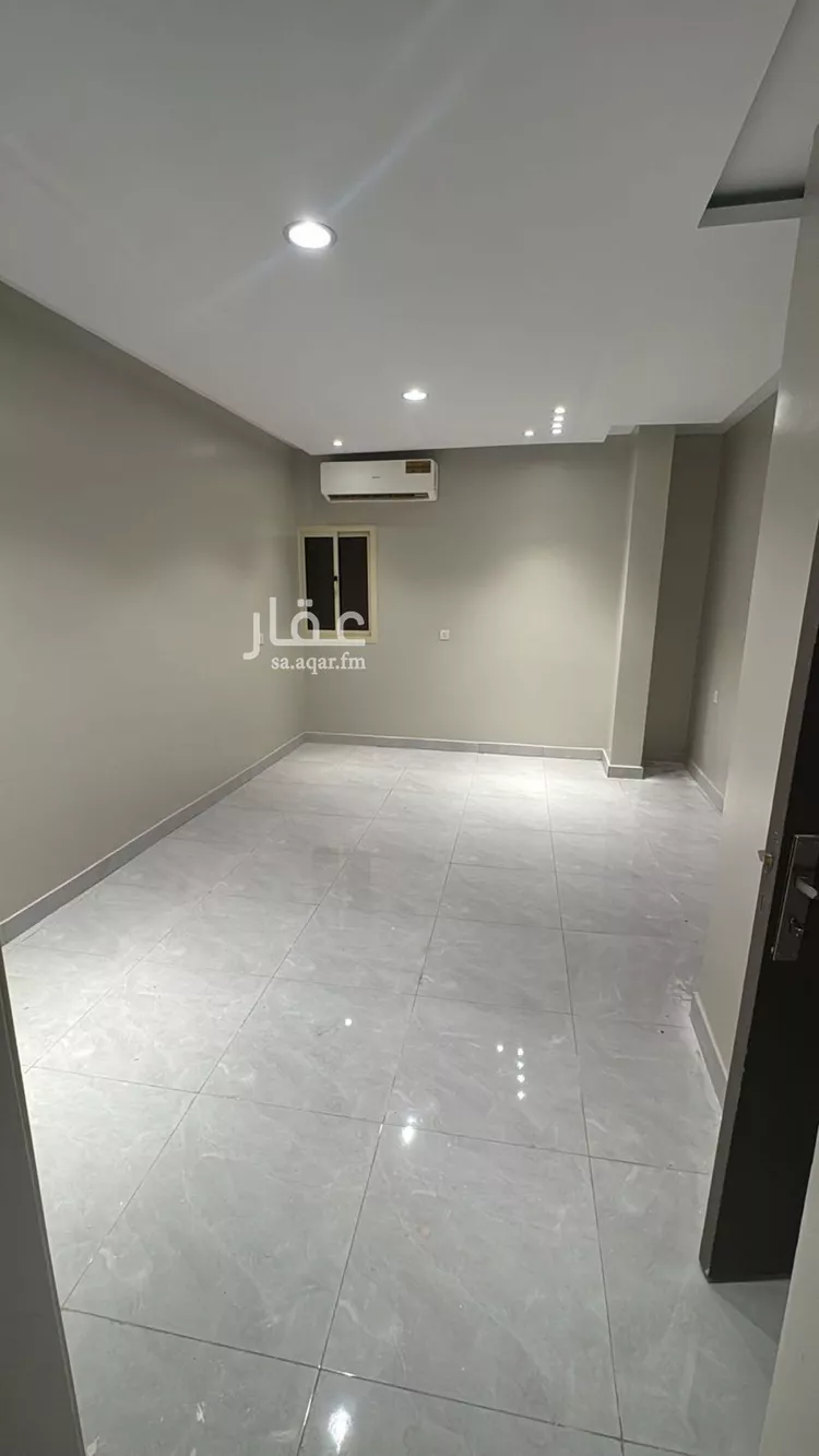شقة للإيجار في شارع الشيخ عثمان بن إبراهيم الحقيل, حي الملك فهد, مدينة الرياض, منطقة الرياض صورة 2