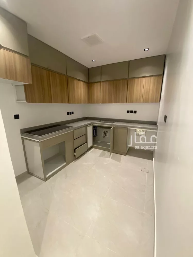 دور للإيجار في شارع عبدالله بن نافع, حي السليمانية, مدينة الرياض, منطقة الرياض صورة 2