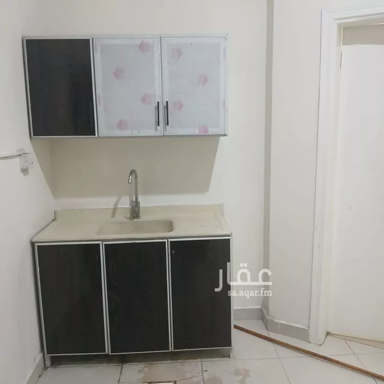 شقة للإيجار في شارع الخزنة, حي إشبيلية, مدينة الرياض, منطقة الرياض صورة 4