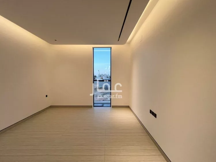 Floor for Sale in Riyadh Al Arid 7
