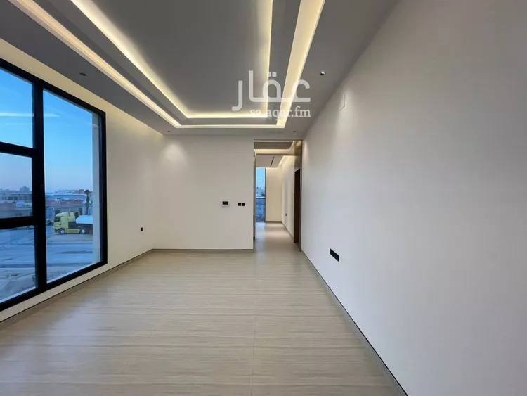 Floor for Sale in Riyadh Al Arid 6