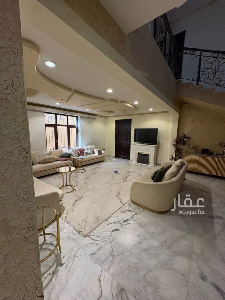 فيلا للبيع في شارع الحصيات, حي النفل, مدينة الرياض, منطقة الرياض صورة 2