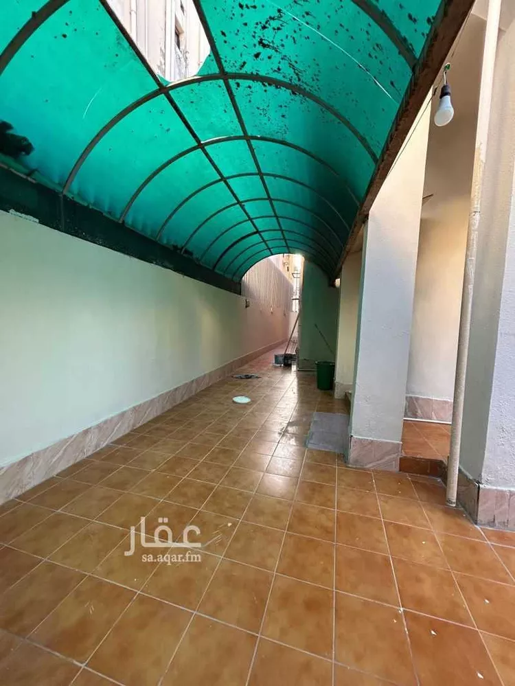 عمارة للإيجار في شارع زياد بن طارق, حي البوادي, مدينة جدة, منطقة مكة المكرمة صورة 3