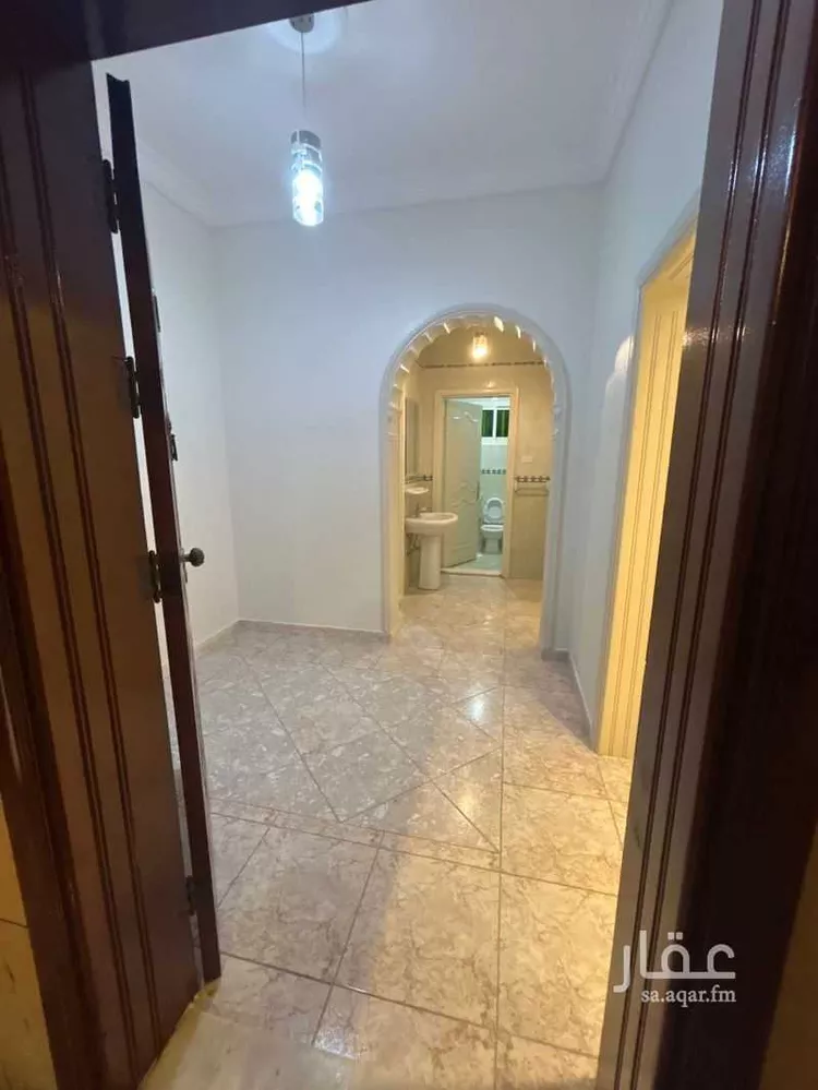 شقة للإيجار في شارع جلال الدين التباني, حي الصفاء, مدينة جدة, منطقة مكة المكرمة صورة 3