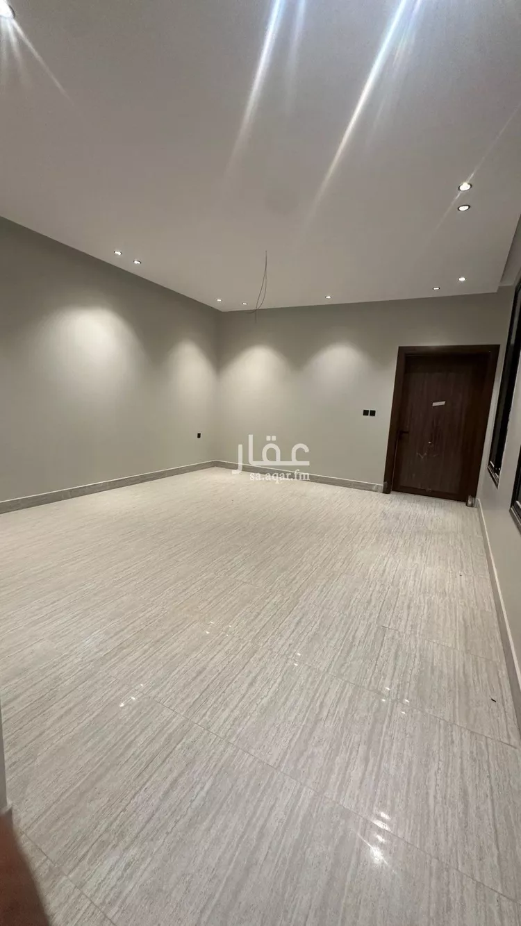 دور للبيع في شارع أكمل الدين القطبي, حي المرجان, مدينة الرياض, منطقة الرياض 8