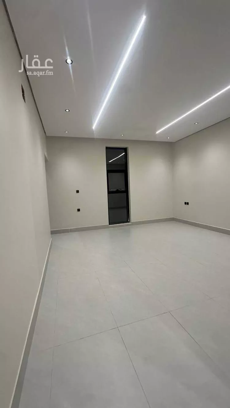 دور للبيع في شارع رقم 122, حي الجنادرية, مدينة الرياض, منطقة الرياض 1 صورة