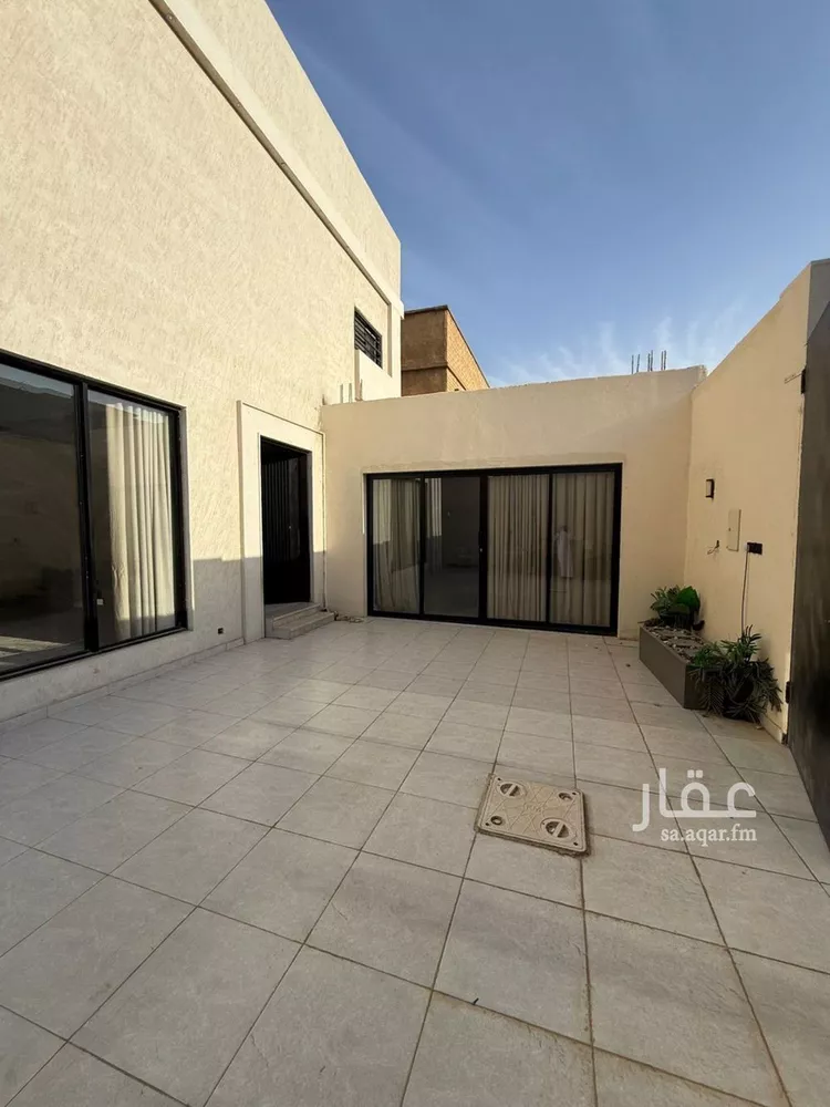 فيلا للبيع في شارع يحيي بن سعيد, حي النسيم الغربي, مدينة الرياض, منطقة الرياض صورة 4