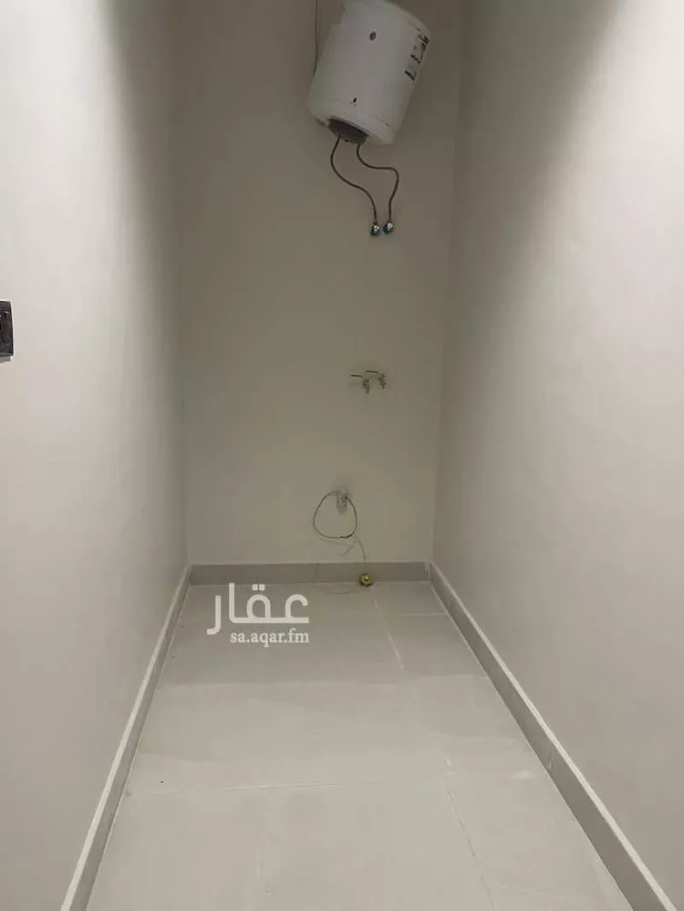 دور للبيع في شارع أحمد بن مانع, حي المرجان, مدينة الرياض, منطقة الرياض 6