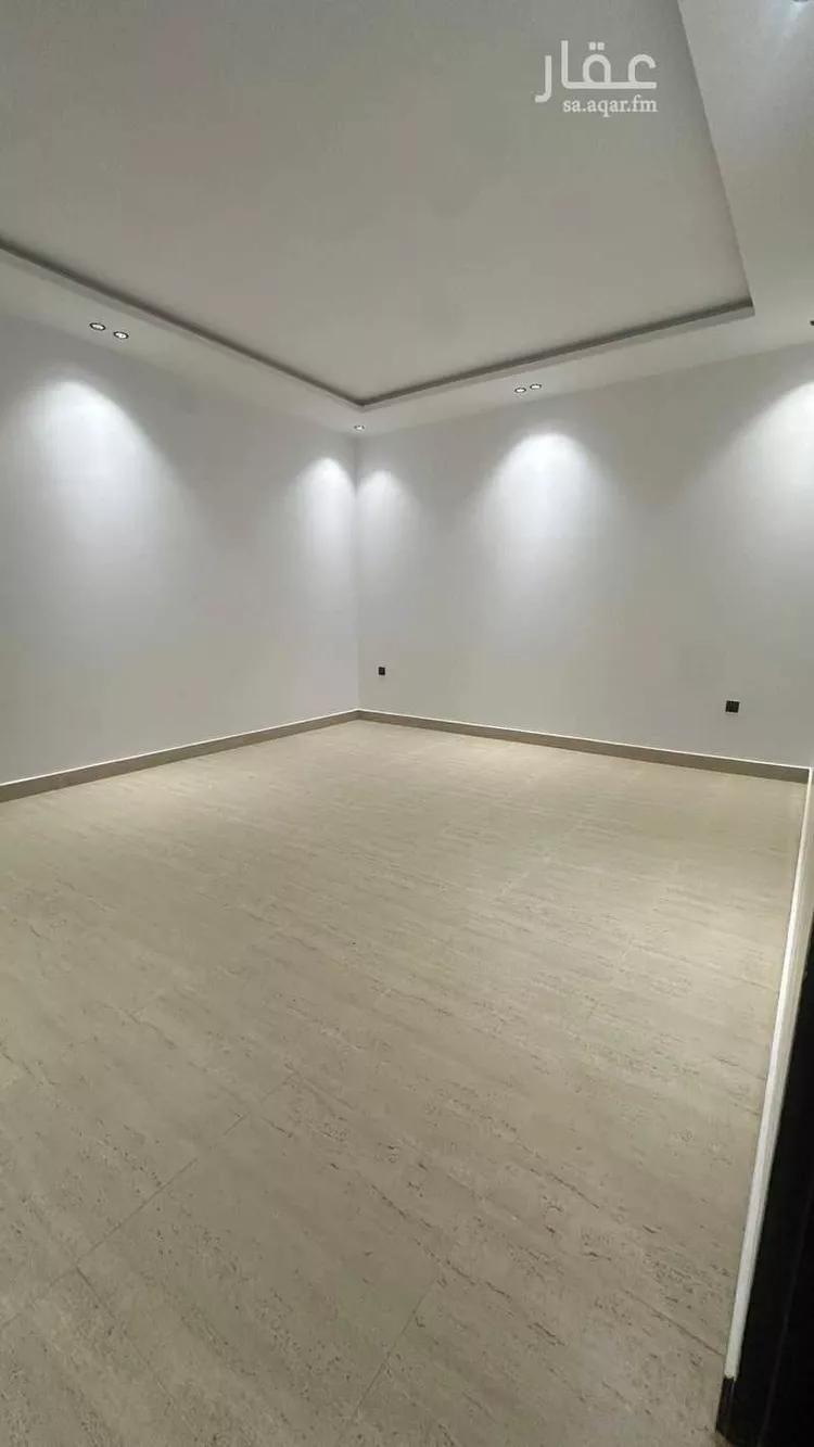 دور للبيع في شارع أحمد بن أبي عزرة, حي المرجان, مدينة الرياض, منطقة الرياض صورة 2