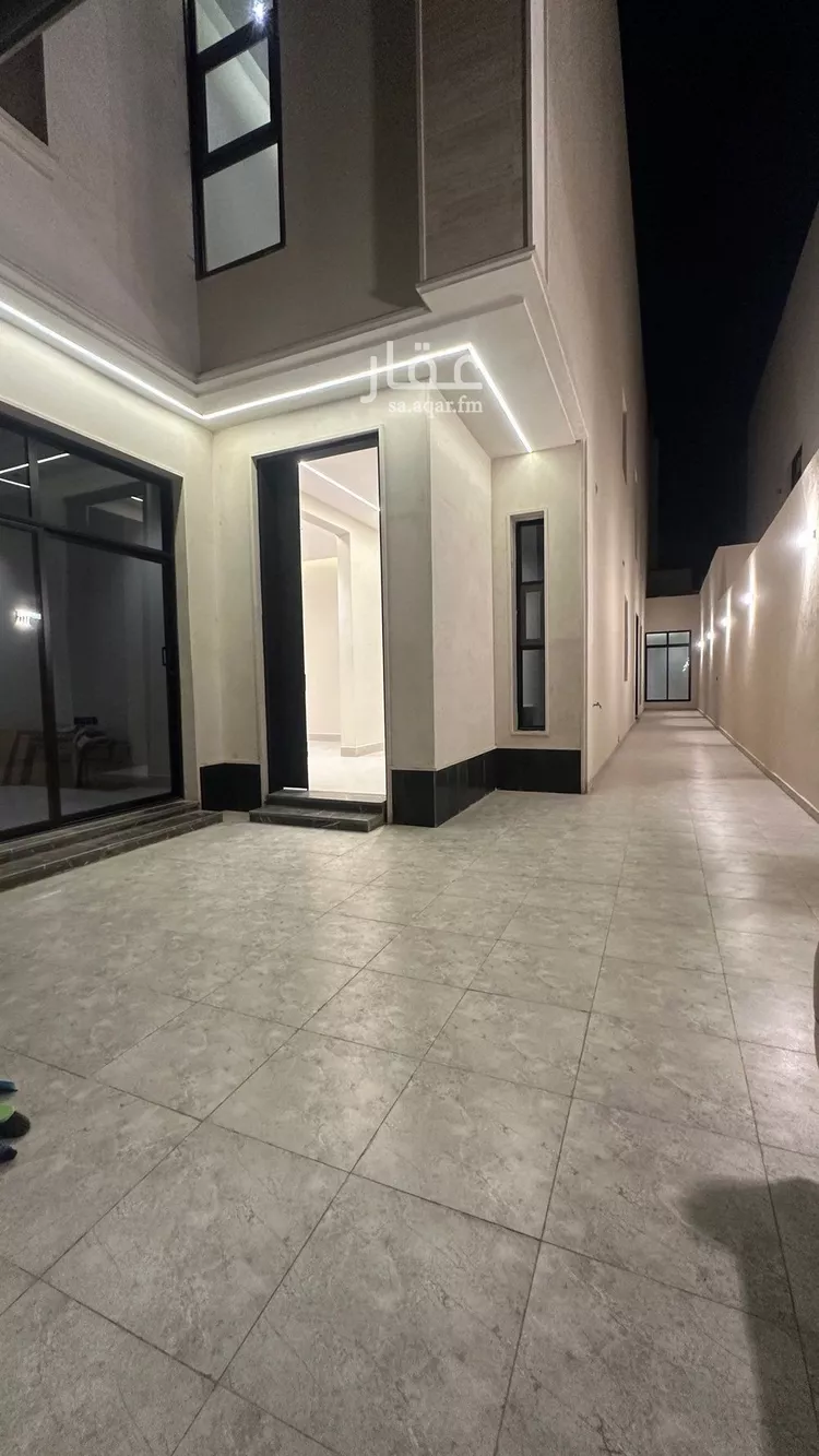 دور للبيع في شارع القاضي الفراء, حي البيان, مدينة الرياض, منطقة الرياض 7