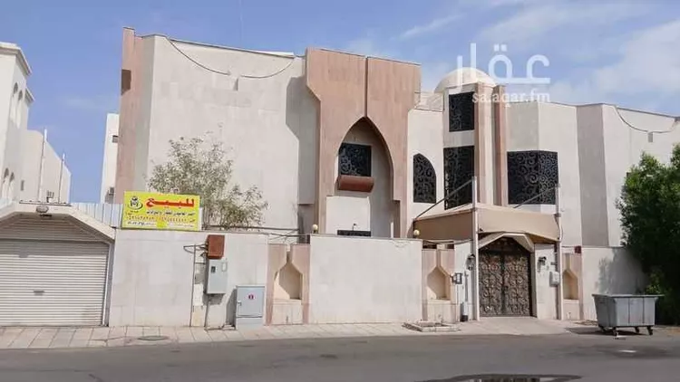 فيلا للبيع في شارع محمد بن ابراهيم بن المنذر, حي بئر عثمان, مدينة المدينة المنورة, منطقة المدينة المنورة صورة 3