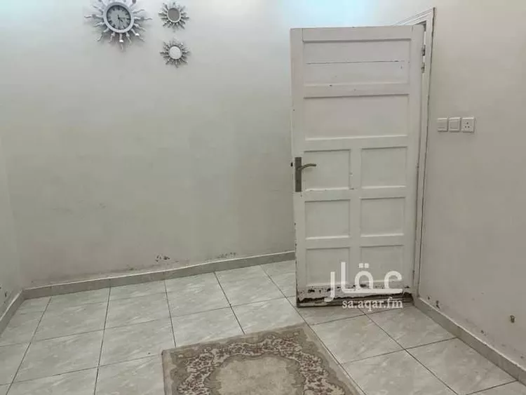 عمارة للبيع في شارع الرباب بنت البراء, حي بنى حارثة, مدينة المدينة المنورة, منطقة المدينة المنورة 9