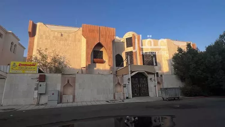 فيلا للبيع في شارع محمد بن ابراهيم بن المنذر, حي بئر عثمان, مدينة المدينة المنورة, منطقة المدينة المنورة