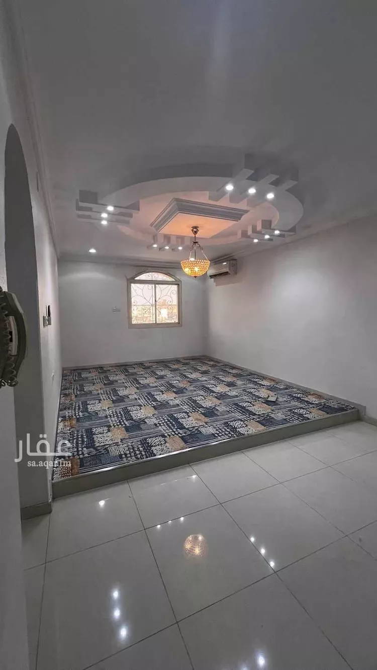 فيلا للبيع في شارع ابن ظافر, حي الملك فهد, مدينة المدينة المنورة, منطقة المدينة المنورة صورة 5