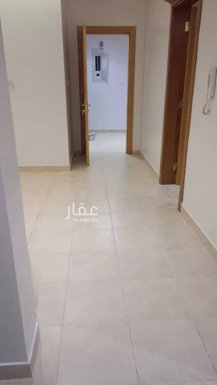عمارة للإيجار في شارع الصلاح, حي عرقة, مدينة الرياض, منطقة الرياض صورة 2