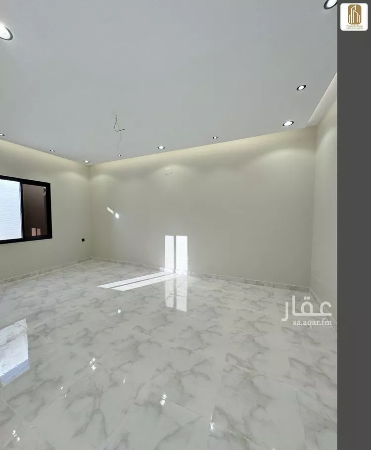 فيلا للبيع في شارع وادى عز الدين 415, حي وادى عز الدين, مدينة ابو عريش - ابو عريش, منطقة جازان صورة 3